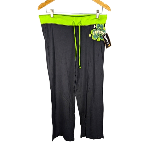 NWT Guinness Beer St. Patrick's Day Shamrock sweatpants size woman's XL - Picture 1 of 5